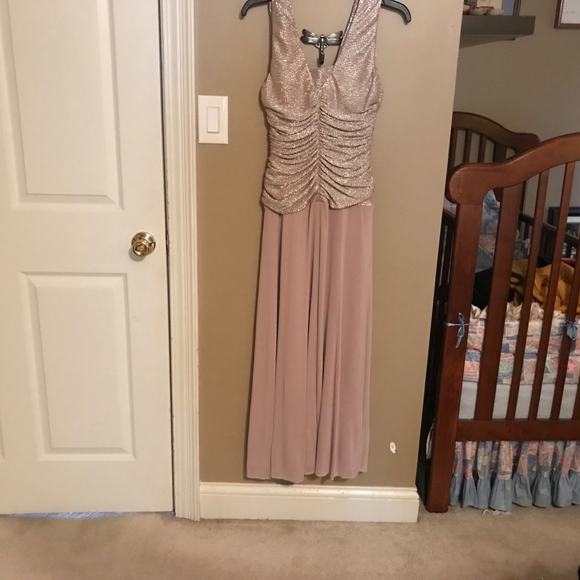 DRESS - Picture 2 of 3